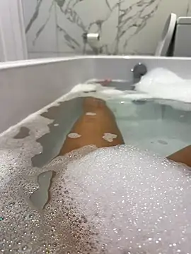 faithsfootsie22 online show from September 2025 06:07:01 PM