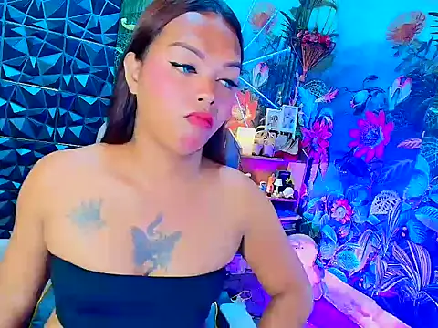 AsianTransbrittany online show from December 2025 02:30:01 AM
