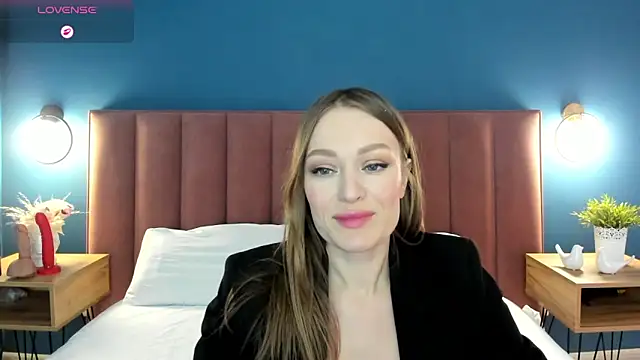 EvelynPoole online show from April 2026 01:39:01 AM