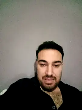 Aliii1657 online show from April 2026 12:30:01 AM