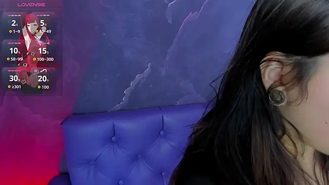 Lili milk20 online show from November 2025 07:13:01 PM