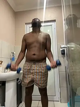 Dynamite cums in size 2 online show from November 2025 03:04:01 PM