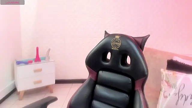 Eva mermaid online show from March 2026 02:12:02 PM