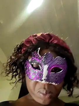 malaika1999 online show from March 2026 04:35:01 PM