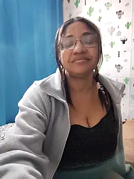 Avannay online show from September 2025 11:30:01 PM