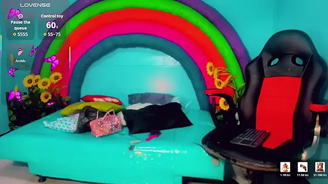 Britany montiel online show from March 2026 07:19:02 PM