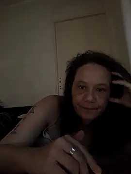 zeousseelphie online show from September 2025 03:57:01 PM