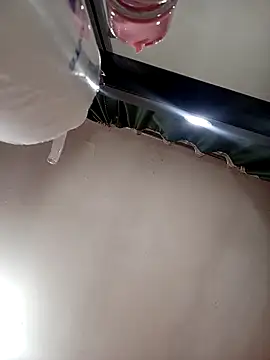 Lady 16 online show from February 2026 01:46:01 AM