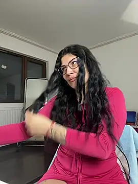 MiaKiittyy online show from January 2026 05:26:02 PM