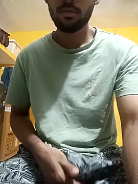 Snapshot of mayur_raaje chatting on June 2026 05:41:02 AM mayur raaje online show from June 2026 05:41:02 AM