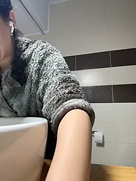 Lexi Storm online show from April 2026 05:56:02 AM