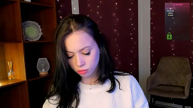 amanda-miki online show from December 2025 02:22:01 PM