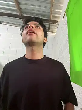 Axel-Mejia online show from October 2025 08:06:02 PM