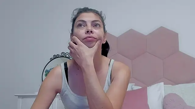 LadyLiia online show from January 2025 05:01:02 AM