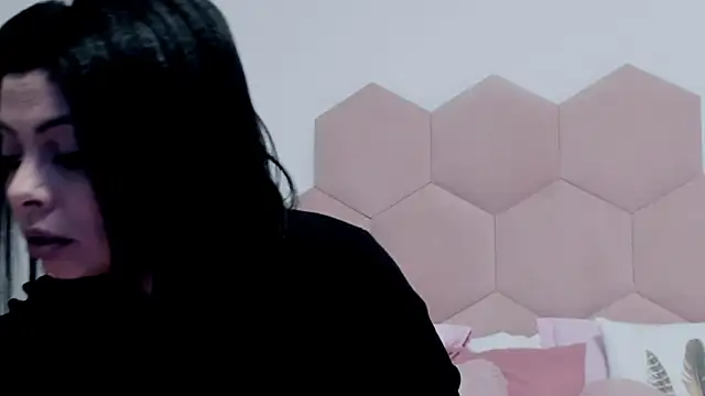 LadyLiia online show from February 2025 05:10:01 AM