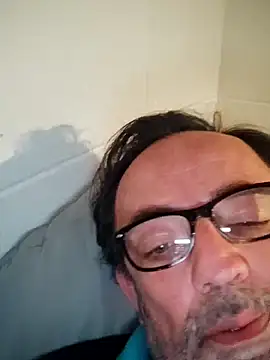 Txacas online show from November 2025 03:56:01 AM