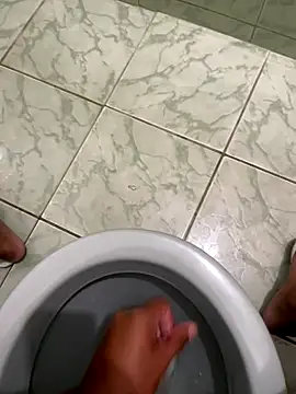 Snapshot of Kaua11225 chatting on November 2025 05:57:01 PM Kaua11225 online show from November 2025 05:57:01 PM