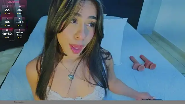 emmi collinss online show from June 2026 09:39:02 PM