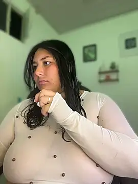 Nicky-222 online show from April 2026 02:00:01 AM