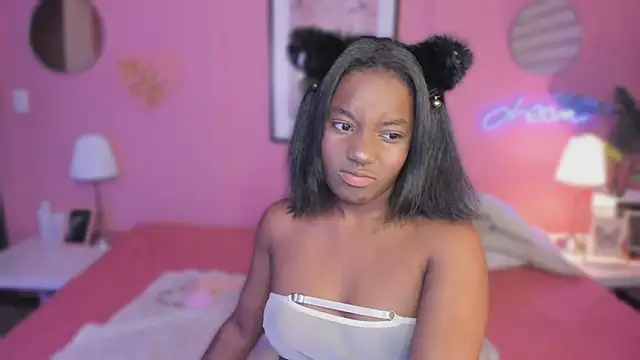 Snapshot of Annia_DH chatting on September 2025 09:20:02 PM Annia DH online show from September 2025 09:20:02 PM