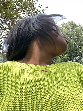 Snapshot of Annia_DH chatting on October 2025 07:48:02 PM Annia DH online show from October 2025 07:48:02 PM