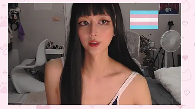 Snapshot of tgirl_rara chatting on November 2025 10:06:02 AM tgirl rara online show from November 2025 10:06:02 AM