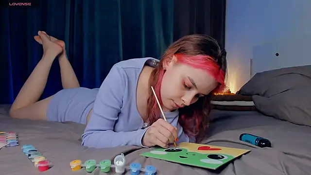 VedaSchulz online show from December 2025 07:33:02 PM