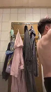 Kingpowerlittel online show from March 2026 06:45:02 PM