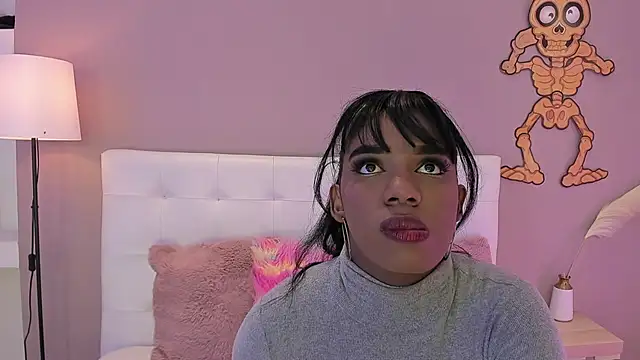 KendraChavez  online show from November 2025 09:15:01 PM