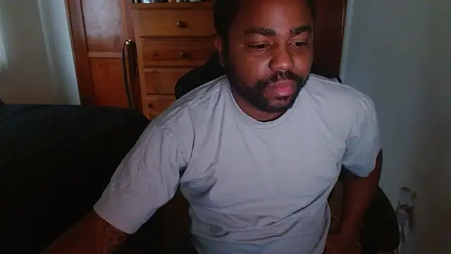 Breadwinnah online show from November 2025 03:33:02 PM