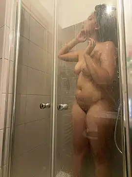 Snapshot of DreamThickCouple chatting on August 2026 08:22:02 PM DreamThickCouple online show from August 2026 08:22:02 PM