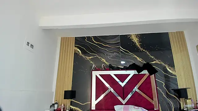 VioletRose as online show from December 2025 09:10:02 PM