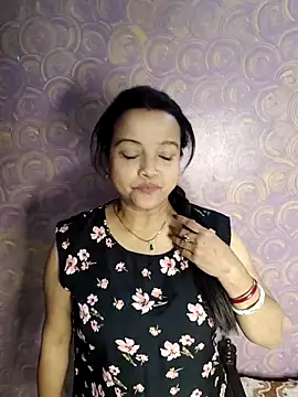 Snapshot of hornypiu697 chatting on May 2026 04:18:01 AM hornypiu697 online show from May 2026 04:18:01 AM