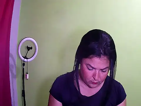 anapaulaa online show from October 2025 07:07:02 PM