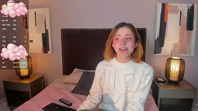 seraphine star online show from February 2026 12:03:01 AM