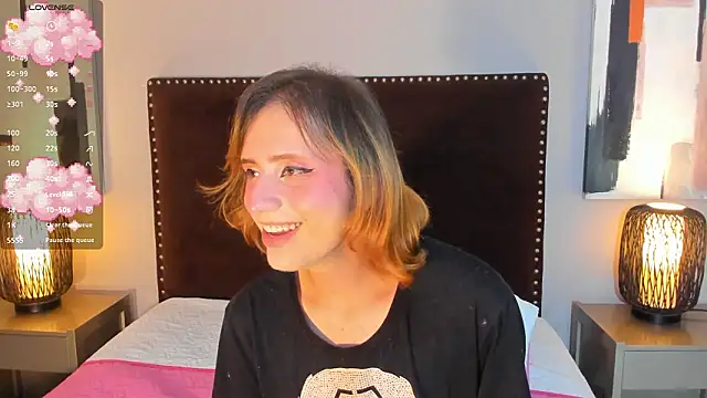 seraphine star online show from March 2026 02:06:01 AM