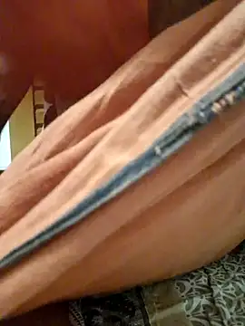 Snapshot of Pirator1 chatting on September 2025 04:08:02 PM Pirator1 online show from September 2025 04:08:02 PM