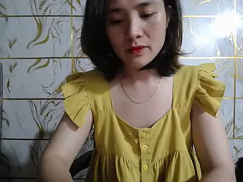 Lyzizi lovely09 online show from May 2026 12:45:02 PM