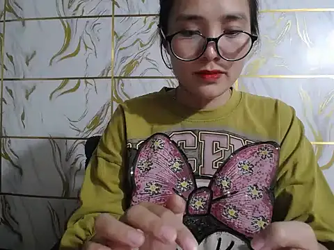 Snapshot of Lyzizi_lovely09 chatting on July 2026 01:37:01 PM Lyzizi lovely09 online show from July 2026 01:37:01 PM