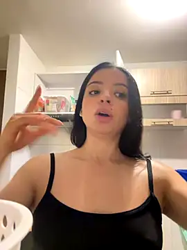 gigi bunn online show from October 2025 01:08:02 AM