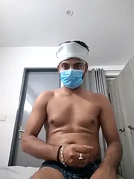 Snapshot of themasklover chatting on May 2026 01:38:02 PM themasklover online show from May 2026 01:38:02 PM