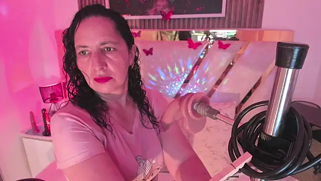 Luna Naughty1 online show from February 2026 07:36:01 PM