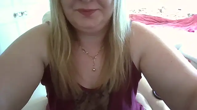 Snapshot of arianamodel4you chatting on September 2025 05:36:02 PM arianamodel4you online show from September 2025 05:36:02 PM