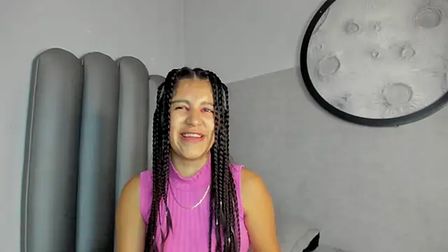 Snapshot of Lucy-23 chatting on April 2026 04:26:01 AM Lucy-23 online show from April 2026 04:26:01 AM