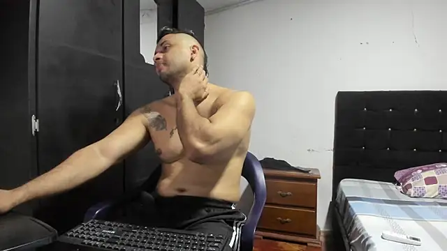 Ryan xc1 online show from February 2026 03:21:02 AM