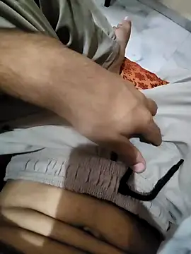 coupleyug online show from September 2025 05:59:02 PM