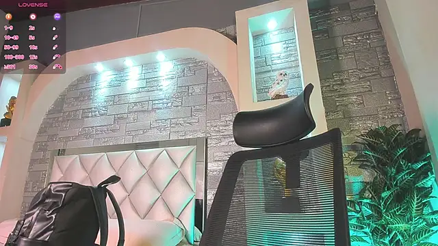 dominic de luca online show from October 2025 03:29:02 AM