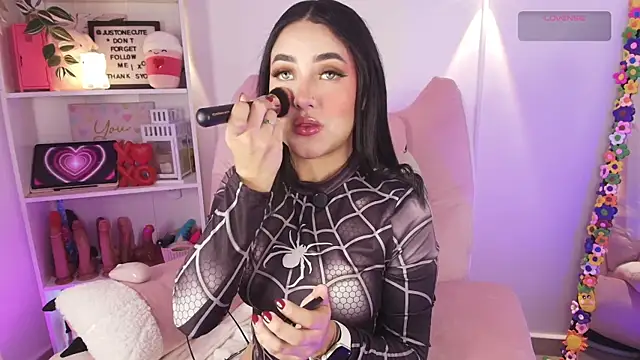 justonecute online show from February 2026 12:11:02 AM