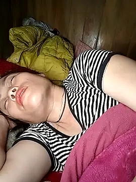 CoMay003 online show from March 2026 06:00:01 PM