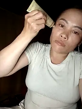 CoMay003 online show from April 2026 01:55:02 PM